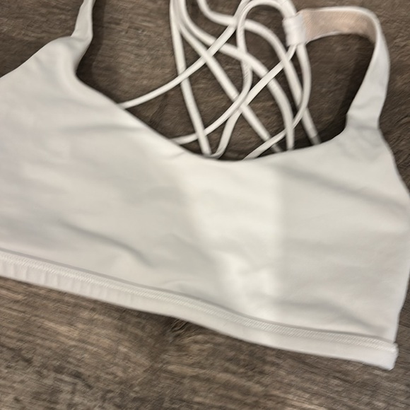 Lululemon White Strappy Women's Bra size 2 - Picture 2 of 4